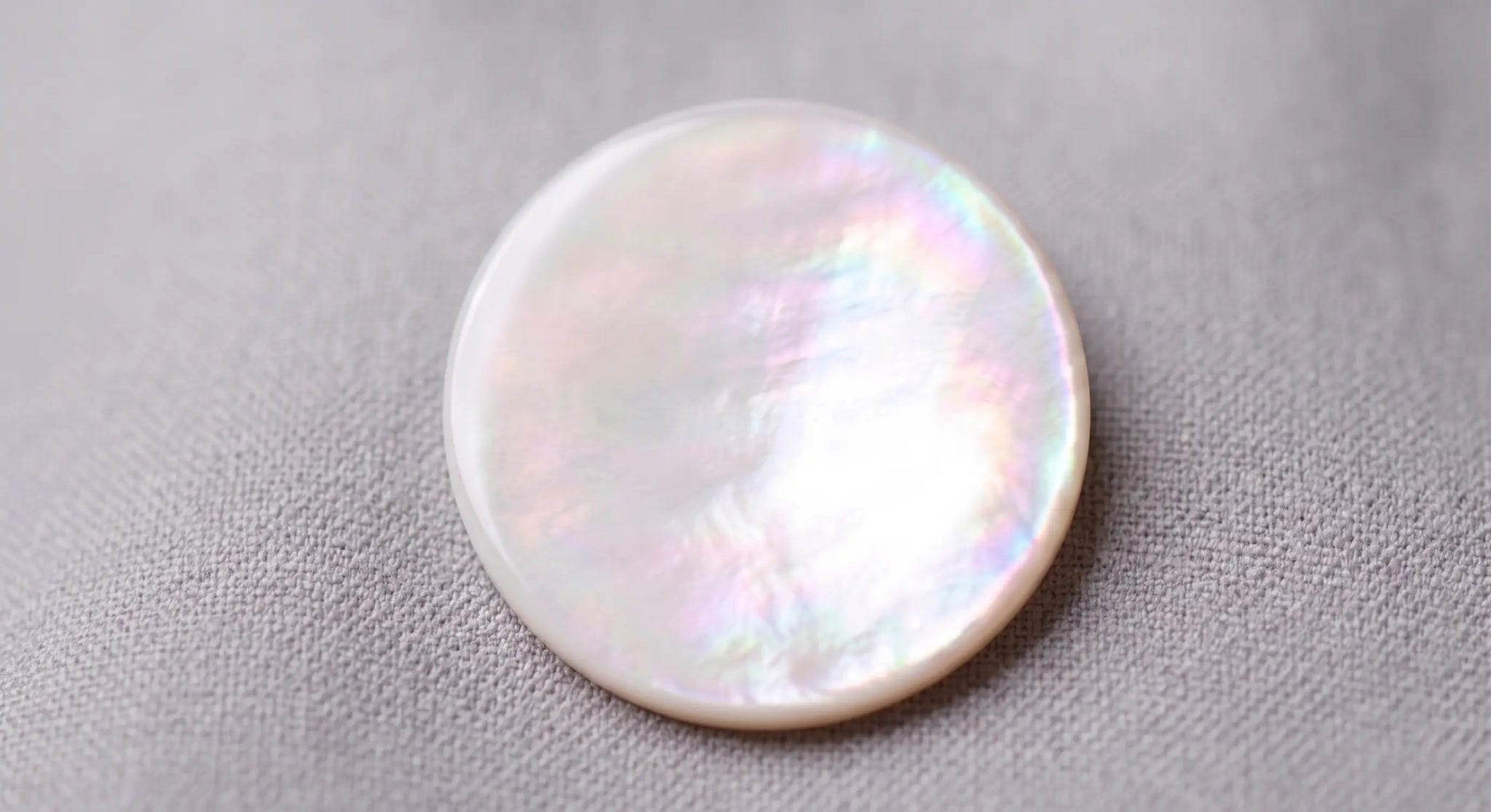 Pure White Mother of Pearl JEWELRY ROUND DIAMETER 30 MM THICKNESS 1.50 MM | 9002_AUBI_30_1,50_F